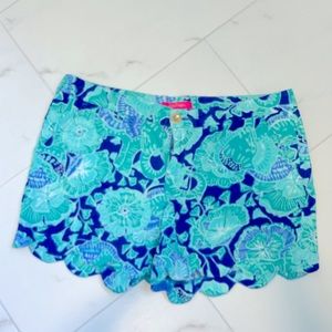 Lilly Pulitzer Shorts, Scalloped Edge, Like New, Size 12